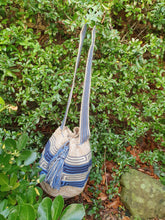 Load image into Gallery viewer, Mochila Wayuu Authentic Handmade Mochila Wayuu - ARCOIRIS COLLECTION -El Piñon