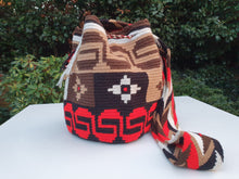 Load image into Gallery viewer, Mochila Wayuu Authentic Handmade Mochila Wayuu - ARCOIRIS COLLECTION - Pueblo