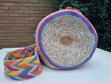 Load image into Gallery viewer, Authentic Handmade Mochilas Wayuu Bags - Colombia XXII