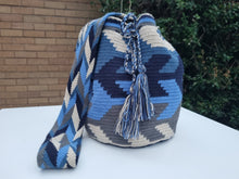 Load image into Gallery viewer, Authentic Handmade Mochilas Wayuu Bags - Colombia XXIII