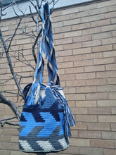 Load image into Gallery viewer, Authentic Handmade Mochilas Wayuu Bags - Colombia XXIII