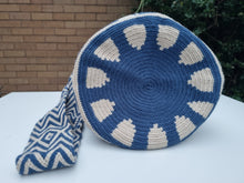 Load image into Gallery viewer, Authentic Handmade Mochilas Wayuu Bags - Colombia XVIII