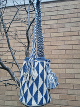 Load image into Gallery viewer, Authentic Handmade Mochilas Wayuu Bags - Colombia XVIII