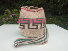 Load image into Gallery viewer, Authentic Handmade Mochilas Wayuu Bags - Small Magdalena