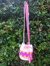 Load image into Gallery viewer, Authentic Handmade Mochilas Wayuu Bags - Small San Luis