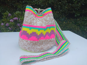 Authentic Handmade Mochilas Wayuu Bags - Small Moncerrate