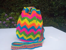 Load image into Gallery viewer, Authentic Handmade Mochilas Wayuu Bags - Small La Calera