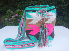 Load image into Gallery viewer, Authentic Handmade Mochilas Wayuu Bags - Small Sopó