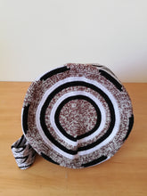 Load image into Gallery viewer, Authentic Handmade Mochilas Wayuu Bags - Matizada Bogota