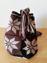 Load image into Gallery viewer, Authentic Handmade Mochilas Wayuu Bags - Bogota 2