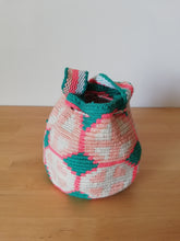 Load image into Gallery viewer, Authentic Handmade Mochilas Wayuu Bags - Small 13