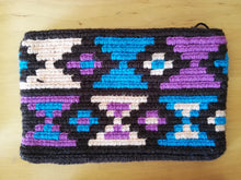 Load image into Gallery viewer, Unique & Authentic Purses Wayuu - Medium 2