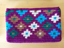 Load image into Gallery viewer, Unique & Authentic Purses Wayuu - Medium 1