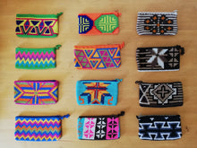Load image into Gallery viewer, Unique &amp; Authentic Purses Wayuu - Large 9