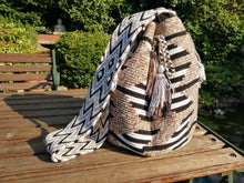 Load image into Gallery viewer, Authentic Handmade Mochilas Wayuu Bags - Matizada Bogota
