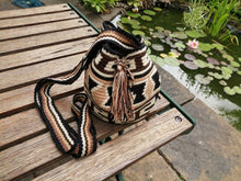 Load image into Gallery viewer, Authentic Handmade Mochilas Wayuu Bags - Small 1