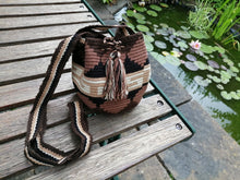Load image into Gallery viewer, Authentic Handmade Mochilas Wayuu Bags - Small Medellin