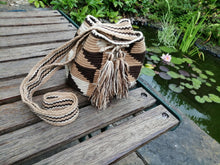 Load image into Gallery viewer, Authentic Handmade Mochilas Wayuu Bags - Small Pereira