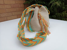 Load image into Gallery viewer, Authentic Handmade Mochilas Wayuu Bags - Small Beige
