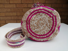 Load image into Gallery viewer, Authentic Handmade Mochilas Wayuu Bags - Mediana Soacha