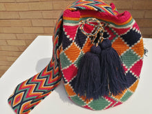 Load image into Gallery viewer, Cross-body Handmade Bags Mochilas Wayuu Collection Caribe - Palomino
