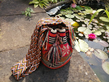 Load image into Gallery viewer, Cross-body Handmade Bags Mochilas Wayuu Collection Caribe - Tayrona