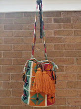 Load image into Gallery viewer, Cross-body Handmade Bags Mochilas Wayuu Collection Caribe - Barú