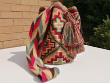 Load image into Gallery viewer, Handmade Cross-body Bags Mochilas Wayuu Collection Andes - Chapinero