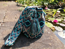 Load image into Gallery viewer, Handmade Cross-body Bags Mochilas Wayuu Collection Oceano Azul - Taganga