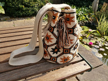 Load image into Gallery viewer, Handmade Cross-body Bags Mochilas Wayuu Collection Natural - Pereira