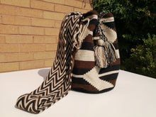 Load image into Gallery viewer, Handmade Cross-body Bags Mochilas Wayuu Collection Natural - Cocorá