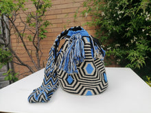 Load image into Gallery viewer, Authentic Handmade Mochilas Wayuu Bags - Cielo Ocho