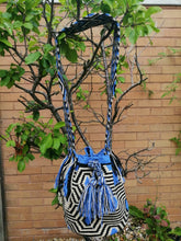 Load image into Gallery viewer, Authentic Handmade Mochilas Wayuu Bags - Cielo Ocho