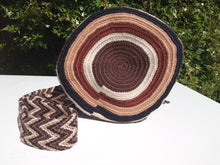Load image into Gallery viewer, Authentic Handmade Bags Mochilas Wayuu CARNAVAL COLLECTION MEDIANA Cienaga