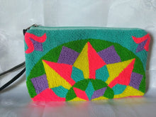 Load image into Gallery viewer, Authentic Purses Mochilas Wayuu - Tapizada Tres