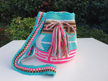 Load image into Gallery viewer, Authentic Handmade Bags Mochilas Wayuu Arcoiris COLLECTION MEDIANA Cañaveral
