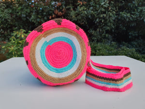 Authentic Handmade Bags Mochilas Wayuu Arcoiris COLLECTION MEDIANA El Piñon
