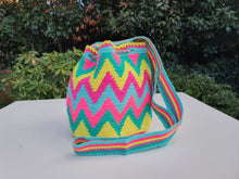 Load image into Gallery viewer, Authentic Handmade Bags Mochilas Wayuu Arcoiris COLLECTION MEDIANA El Trébol