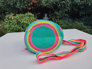 Authentic Handmade Bags Mochilas Wayuu Arcoiris COLLECTION MEDIANA La Lucha