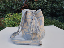 Load image into Gallery viewer, Authentic Handmade Bags Mochilas Wayuu Arcoiris COLLECTION MEDIANA Loma Fresca