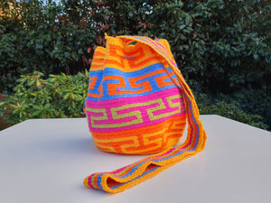 Authentic Handmade Bags Mochilas Wayuu Arcoiris COLLECTION MEDIANA Manzanares