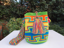 Load image into Gallery viewer, Mochila Wayuu Authentic Handmade Mochila Wayuu - ARCOIRIS COLLECTION -La Lucha