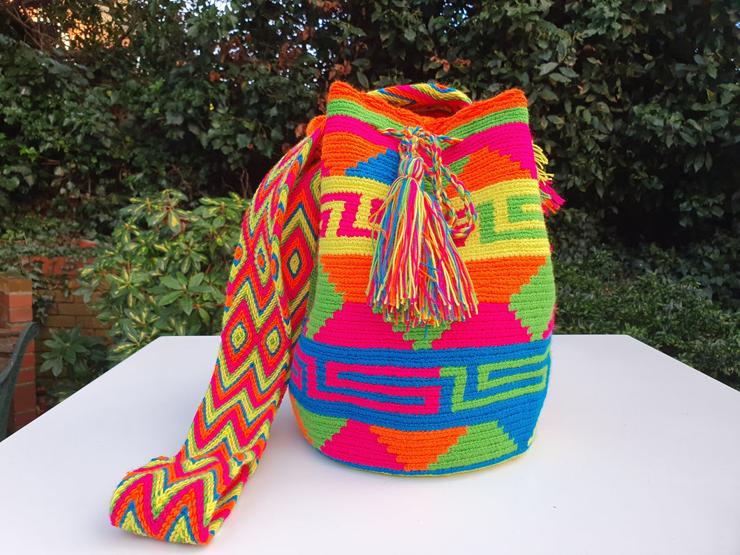 Mochila Wayuu Authentic Handmade Mochila Wayuu - ARCOIRIS COLLECTION -Loma Fresca