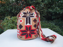 Load image into Gallery viewer, Mochila Wayuu Authentic Handmade Mochila Wayuu - ARCOIRIS COLLECTION - Plato