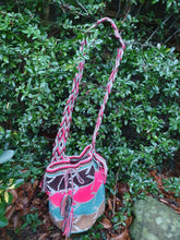 Load image into Gallery viewer, Mochila Wayuu Authentic Handmade Mochila Wayuu - ARCOIRIS COLLECTION - Sitionuevo