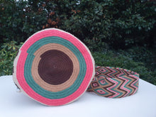 Load image into Gallery viewer, Mochila Wayuu Authentic Handmade Mochila Wayuu - ARCOIRIS COLLECTION -Arroyohondo