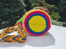 Load image into Gallery viewer, Authentic Handmade Bags Mochilas Wayuu COLLECTION MEDIANA Viva Colombia Carnaval II Summer 26 (Copy)