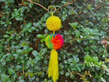 Load image into Gallery viewer, Handmade Wayuu Keyrings Colombia Carnaval VII