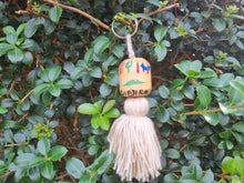 Load image into Gallery viewer, Handmade Wayuu Keyrings Colombia Carnaval IV