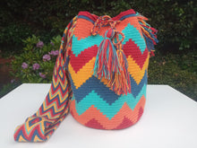 Load image into Gallery viewer, Mochila Wayuu 100% Authentic Handmade Beautiful, Unique and Practical Bags - GUALMATÁN